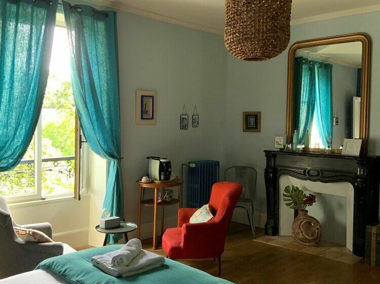 Семейный Номер, Maison Volière