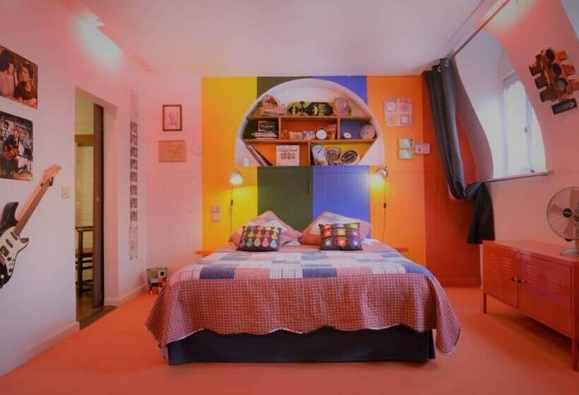 سوییت سوپریور, Suivez Le Lapin Blanc Bb Chambres D Hôtes