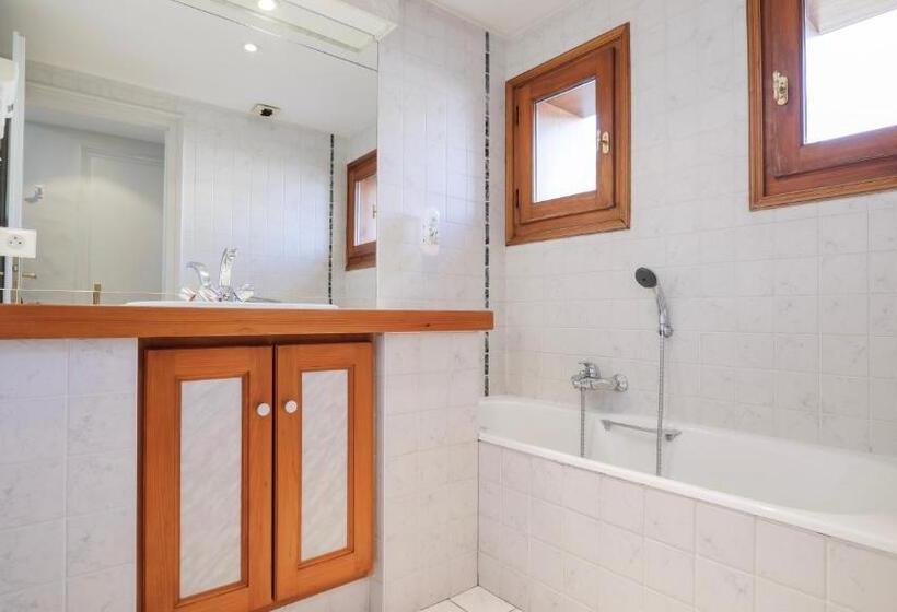 استودیوی استاندارد, Chalet Hôtel Des 2 Gares