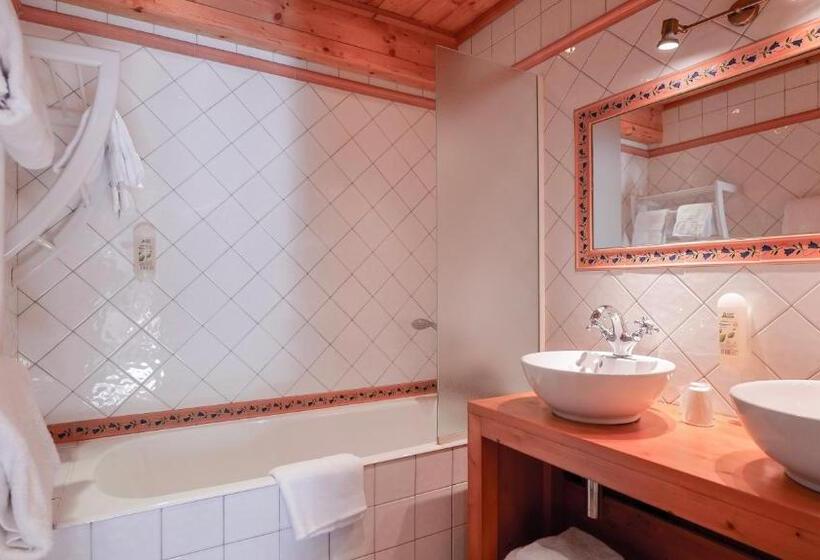 اتاق اکونومی, Chalet Hôtel Des 2 Gares