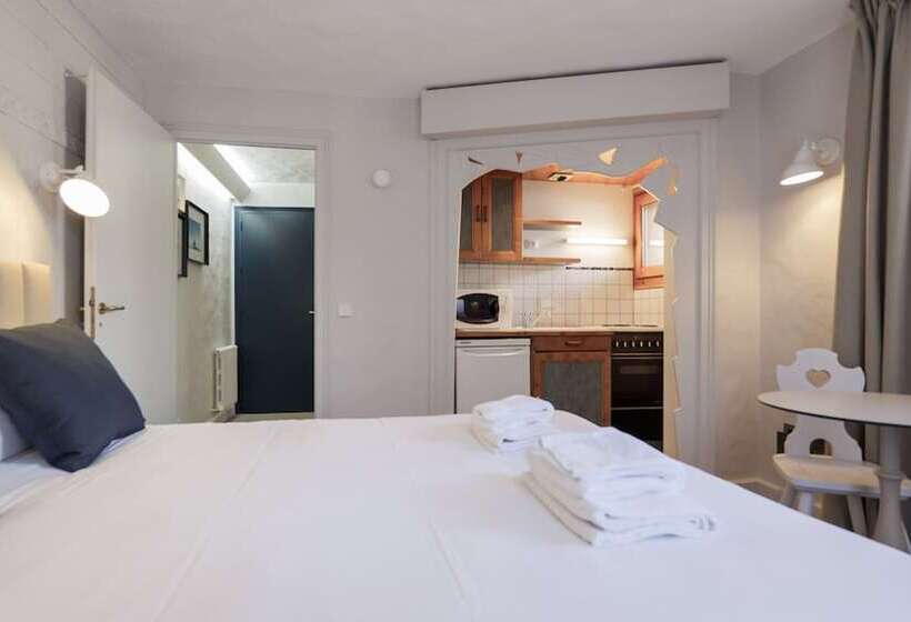 استودیوی استاندارد, Chalet Hôtel Des 2 Gares