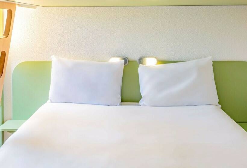 Номер Стандарт Трехместный, Hôtel Ibis Budget Nantes Ouest Atlantis Couëron