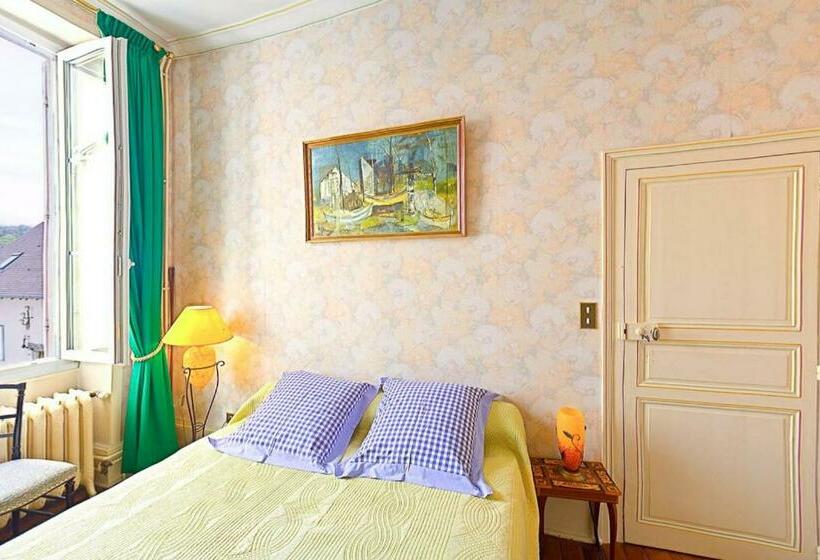 غرفة قياسية, Amphore Du Berry