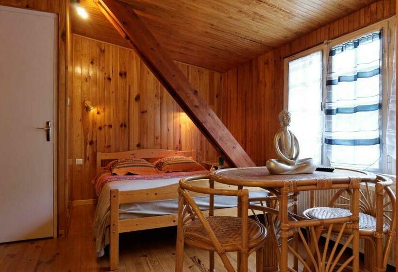 Номер Стандарт, Chambres D Hotes à Autun