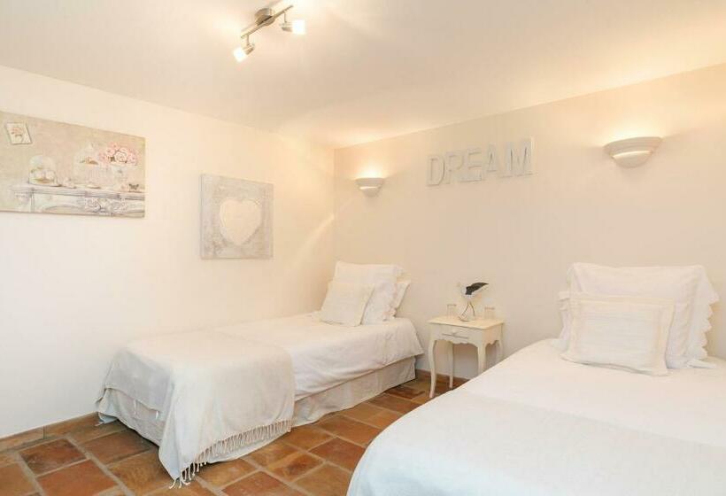 Family Suite, Château Verez
