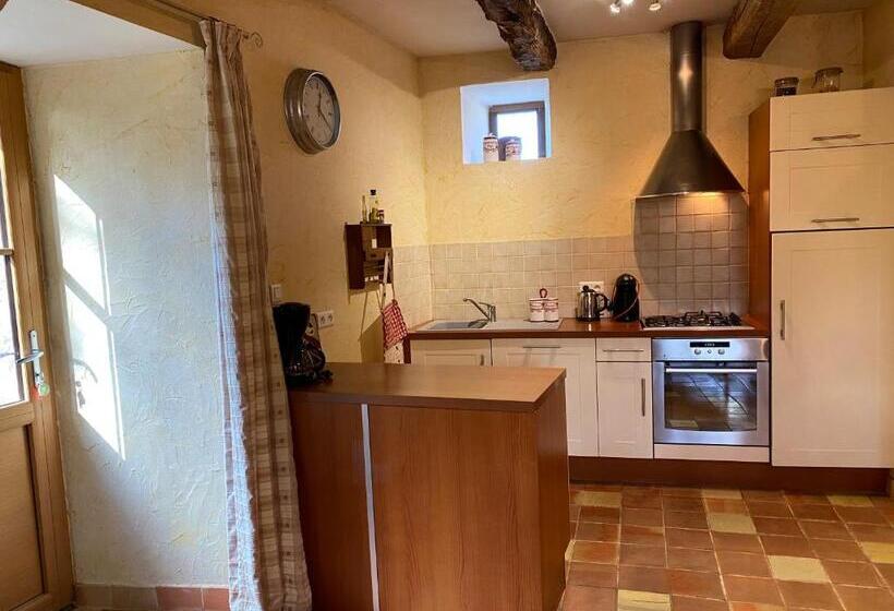 Дом 2 Спальни, Maison D Hotes & Gites Domaine De La Garaye