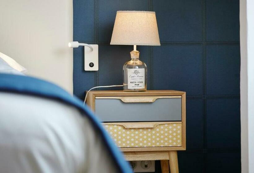 חדר סטנדרט לשלושה, Les Chants D Ailes   Hôtel Face Mer