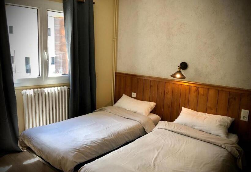 Четырехместный Номер Стандарт, Auberge Saint Antoine