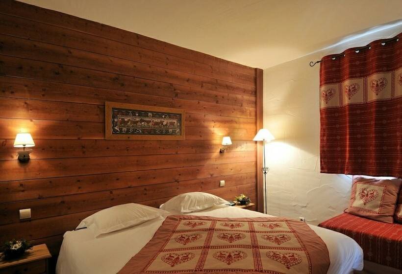 Номер Комфорт, Hôtel Carlina By Les Etincelles