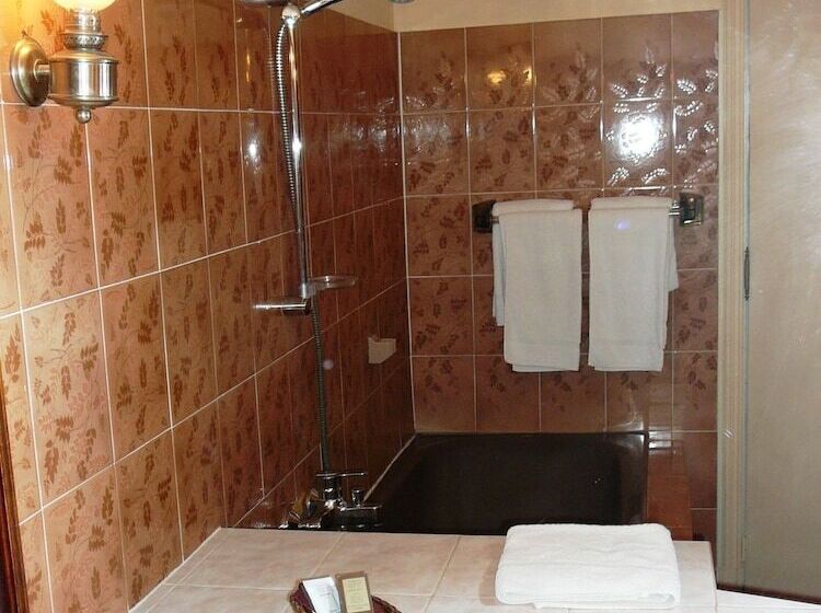 اتاق استاندارد, Hôtel Du Fiacre