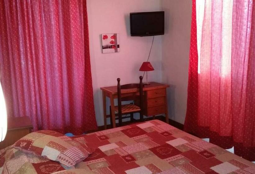اتاق استاندارد با چشم‌انداز, Hôtel Le Tourisme