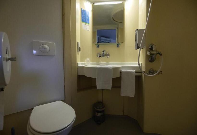 Номер Economy Индивидуальный, Hôtel La Rocade