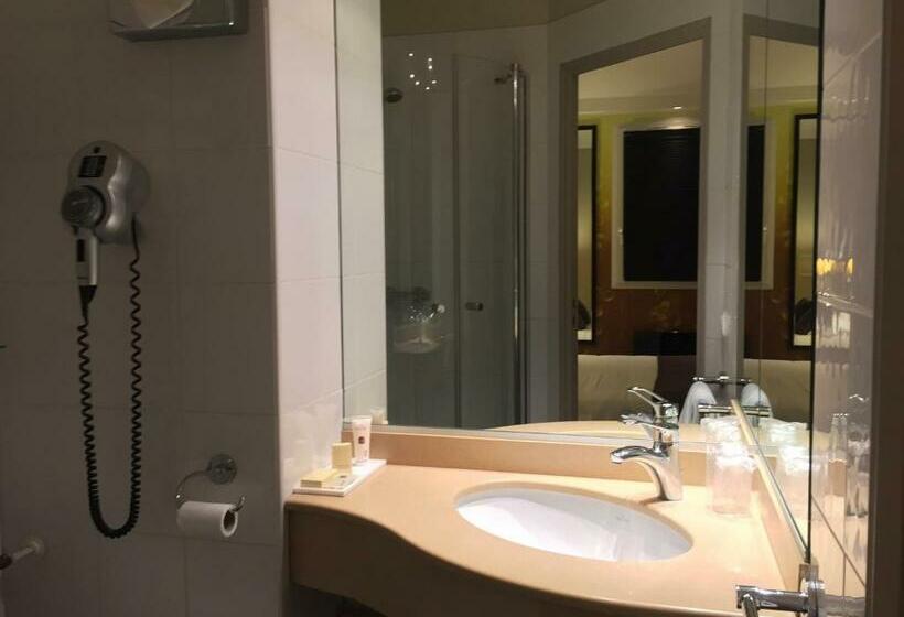 Классический Номер, B&b Hotel Reims Tinqueux