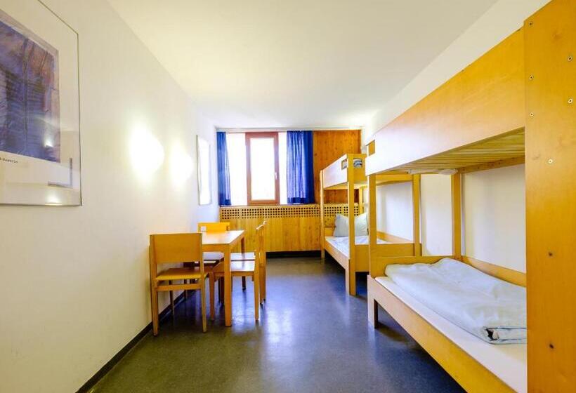 클래식 4인 룸, Internationales Jugendgästehaus Dachau