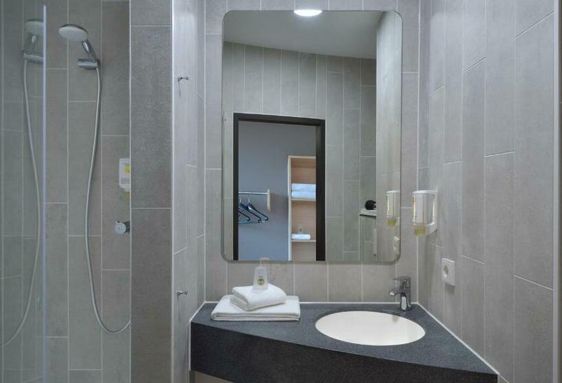 Номер Стандарт, B&b Hotel Düsseldorf Airport