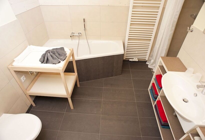 Апартаменты 2 Спальни, Familienhotel Weimar Mit Ferienwohnungen