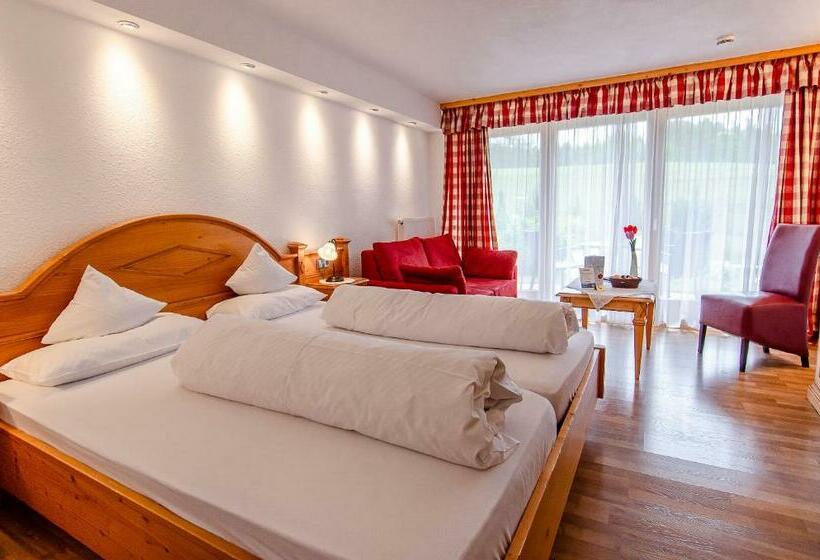 Quarto Estandar com Sacada, Käppelehof