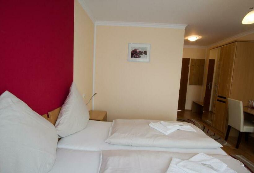 Quarto Estandar Individual, Rheinmoselview