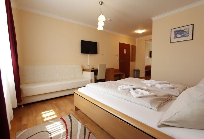 Quarto Estandar Individual, Rheinmoselview