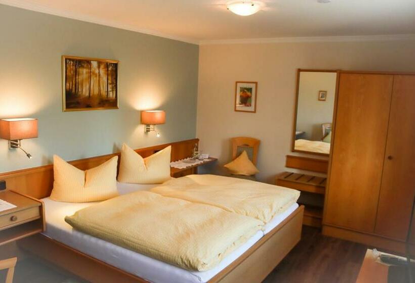 Номер Стандарт, Landhotel Gasthof Zur Post