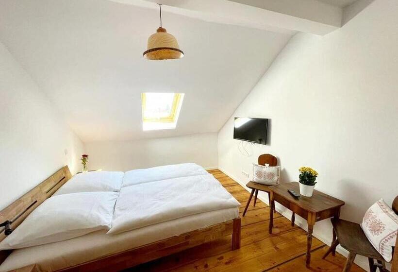 Номер Стандарт, Bayerischer Hof