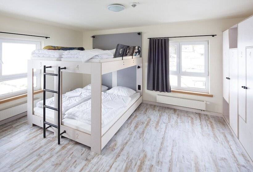 Номер Стандарт, Oberstdorf Hostel