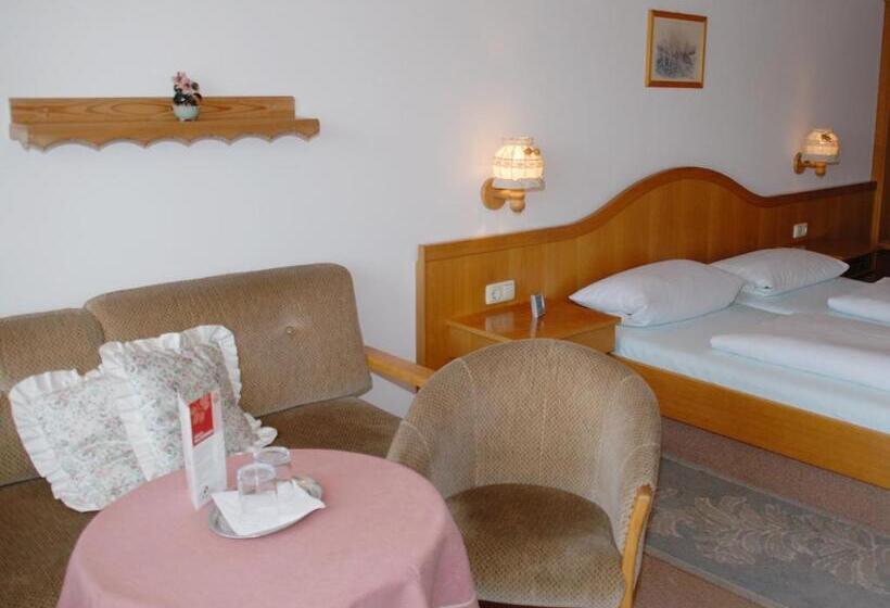 Quarto Estandar, Zum Bräu Toni