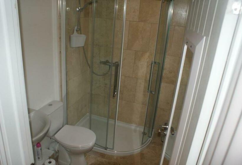 Номер Superior Кровать Кинг, Tirah Guest House