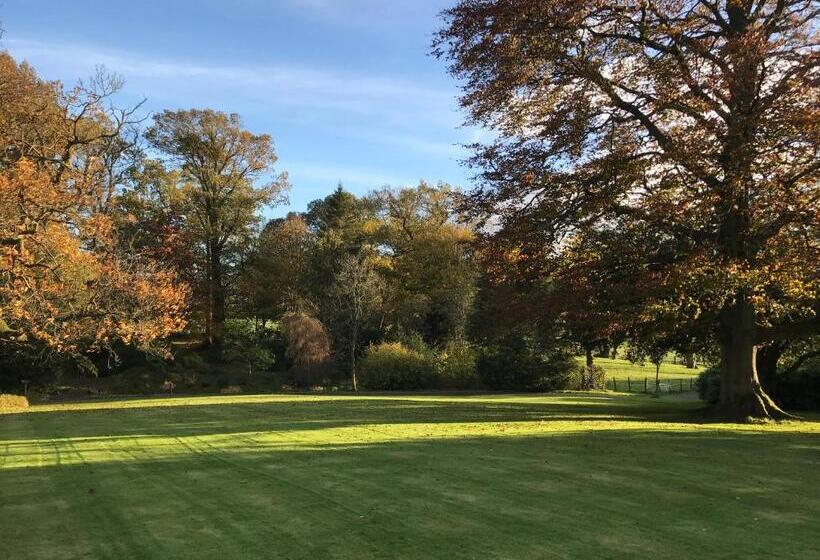 غرفة قياسية مطلّة علي الحديقة, West Plean House