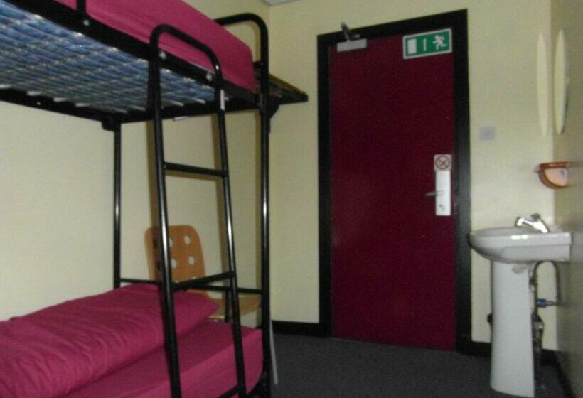 اتاق استاندارد با سرویس بهداشتی مشترک, Belfast International Youth Hostel