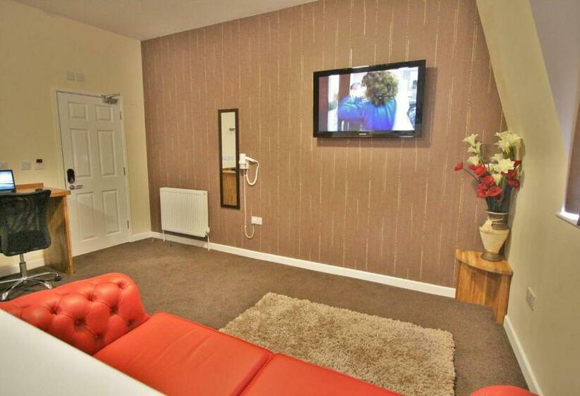 Люкс, Central Hotel Gloucester By Roomsbooked