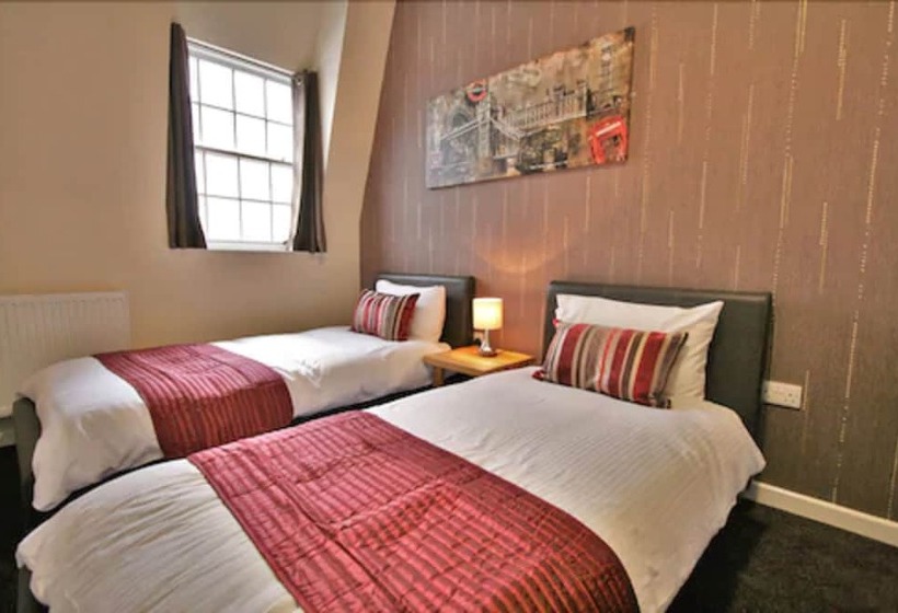 Номер Стандарт, Central Hotel Gloucester By Roomsbooked