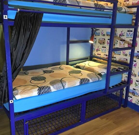 חדר סטנדרט לארבעה, Portrush Holiday Hostel Guesthouse