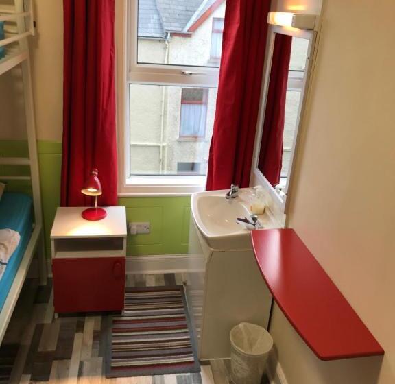 חדר סטנדרט חדר אמבטיה משותף, Portrush Holiday Hostel Guesthouse