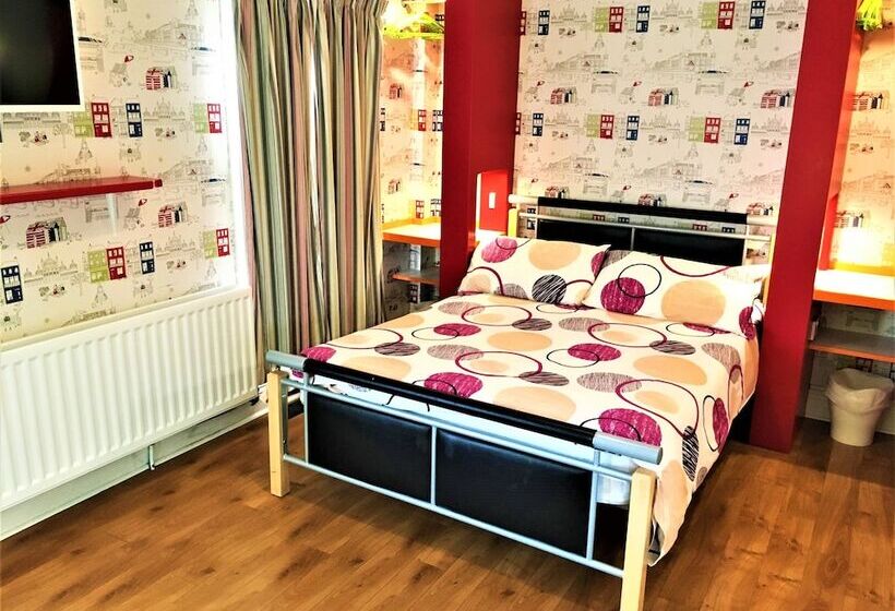 חדר סטנדרט לארבעה, Portrush Holiday Hostel Guesthouse