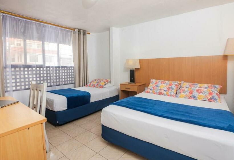 Номер Стандарт Трехместный, Hostal North Seymour