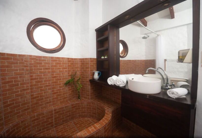 Номер Deluxe Вид на Город, Hostal North Seymour