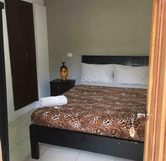 اتاق استاندارد, The Backpacker Hostal