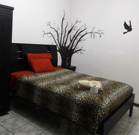 اتاق استاندارد, The Backpacker Hostal