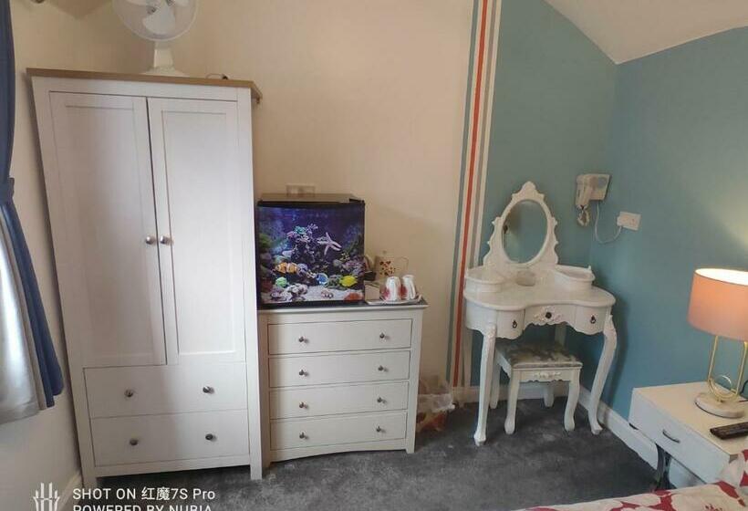 اتاق استاندارد, Seashells Guest House