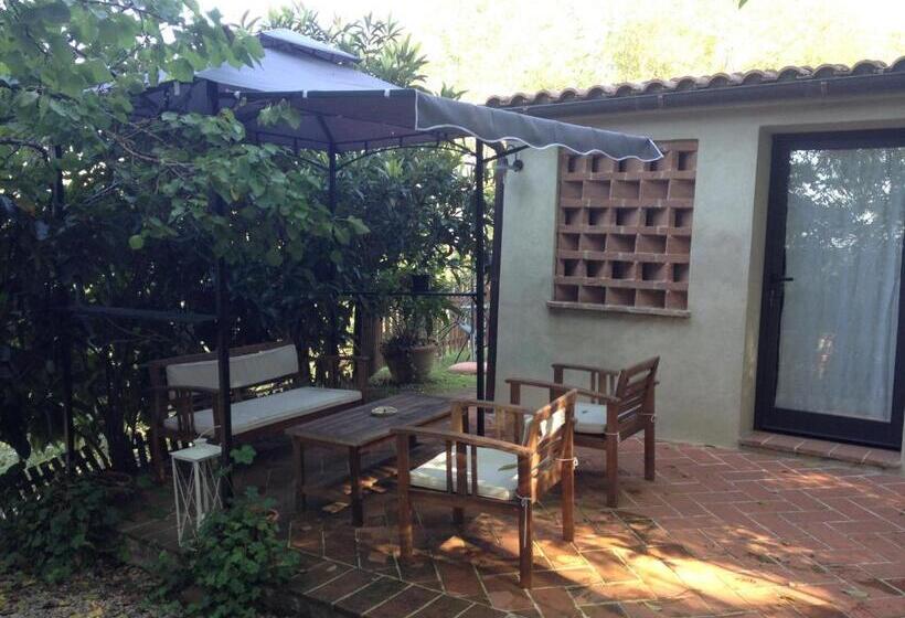 Апартаменты 2 Спальни с Садом, Agriturismo Il Paradiso