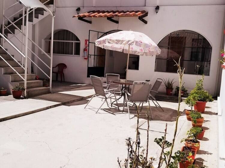 اتاق استاندارد, Heritage Inn