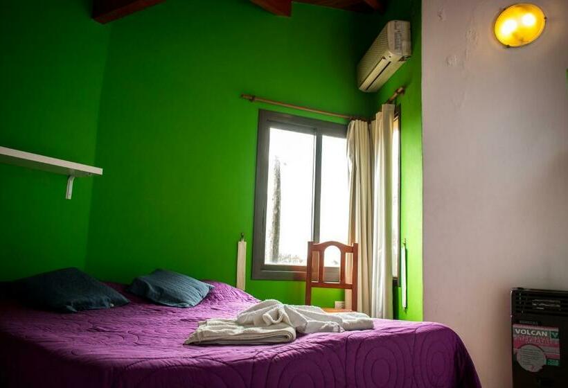 スタンダードルーム, Carlos Paz Hostel&suites
