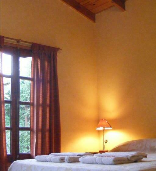 标准三人间, Las Termas
