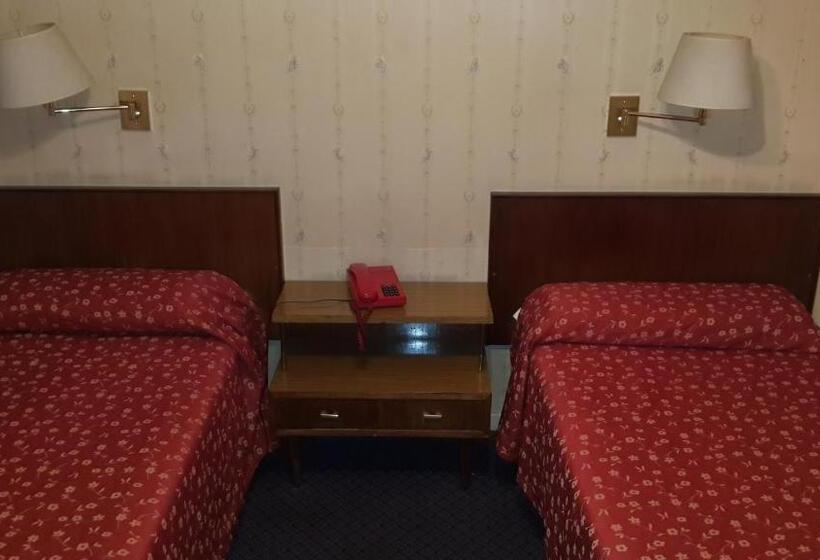 Habitación Estándar, Diplomat
