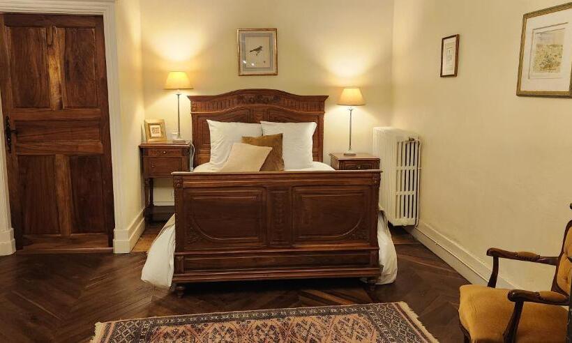 اتاق استاندارد چهار تخته, La Pelisserie, Chambre D Hotes