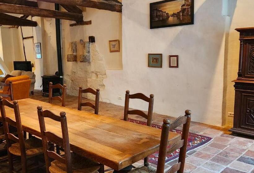 اتاق خانوادگی, La Pelisserie, Chambre D Hotes
