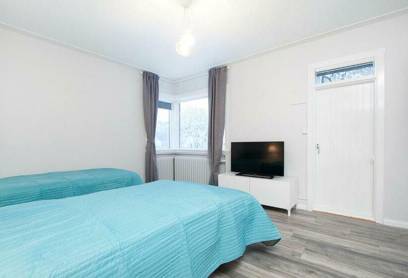 Pokój Standard z Balkonem, Nordurey Guesthouse