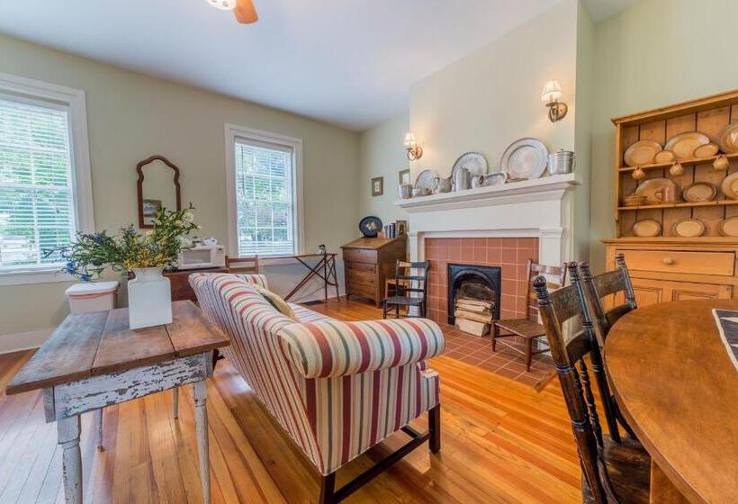 Люкс Кровать Квин, Bourbon Manor Bed & Breakfast Inn