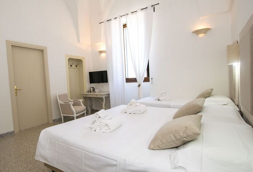 اتاق استاندارد سه نفره, Masseria Mazzetta Salento Corte Del Falconiere B&b